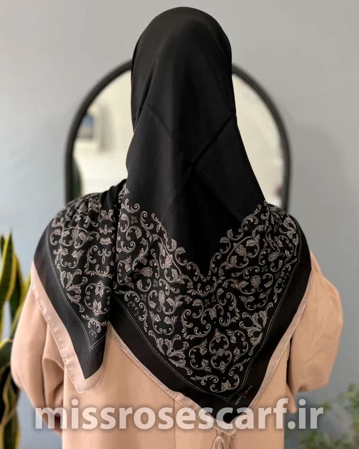 روسری قواره 120 کد M240