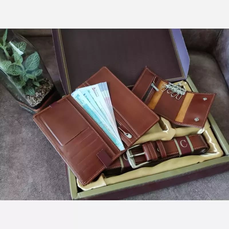 ست هدیه مردانه تمام چرم طبیعی اصل کلاسیک CLASSIC — تصویر ۳