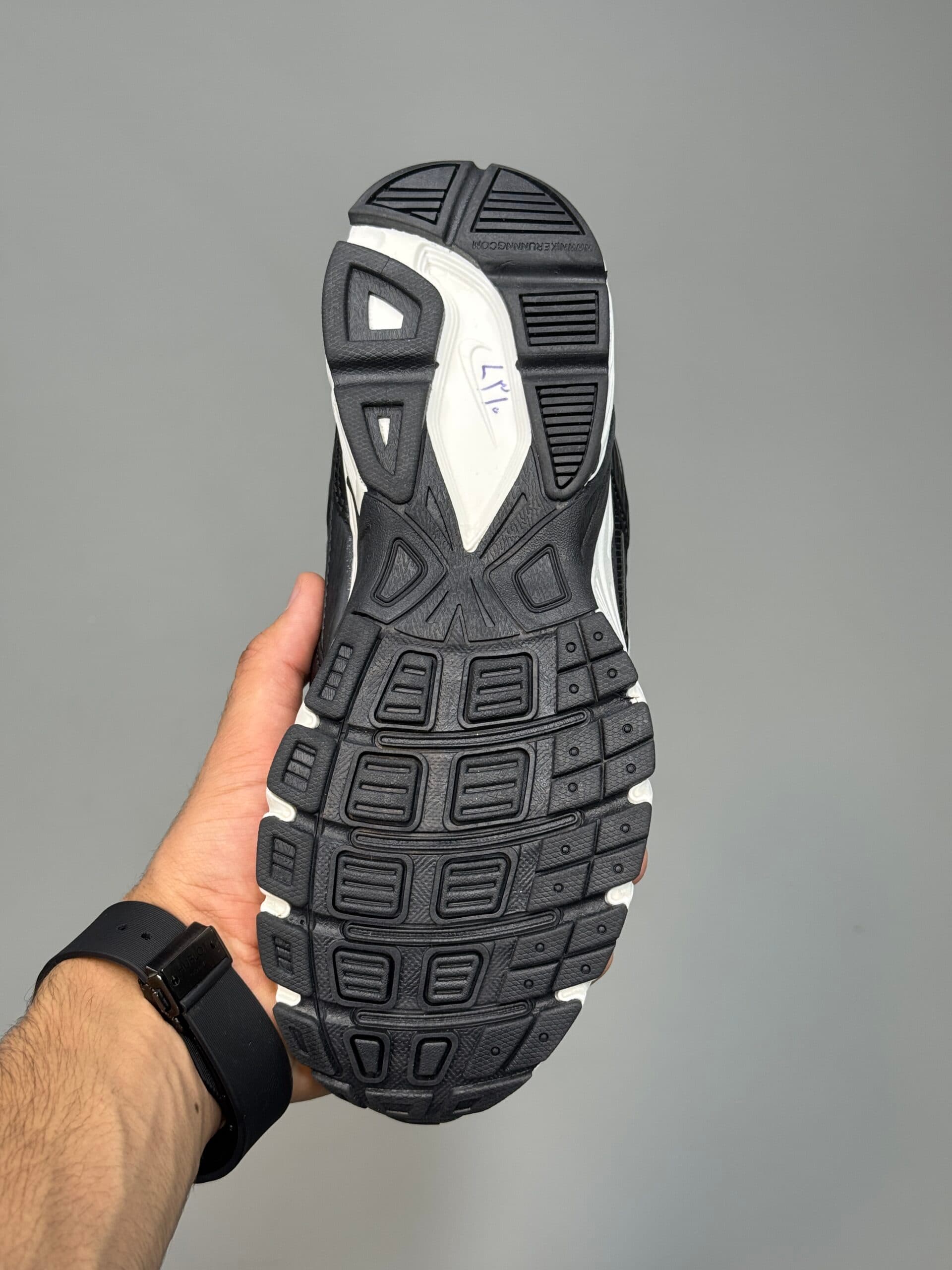 کتونی نایک اینیشیتور مشکی سفید Nike Initiator Black & White — تصویر ۵