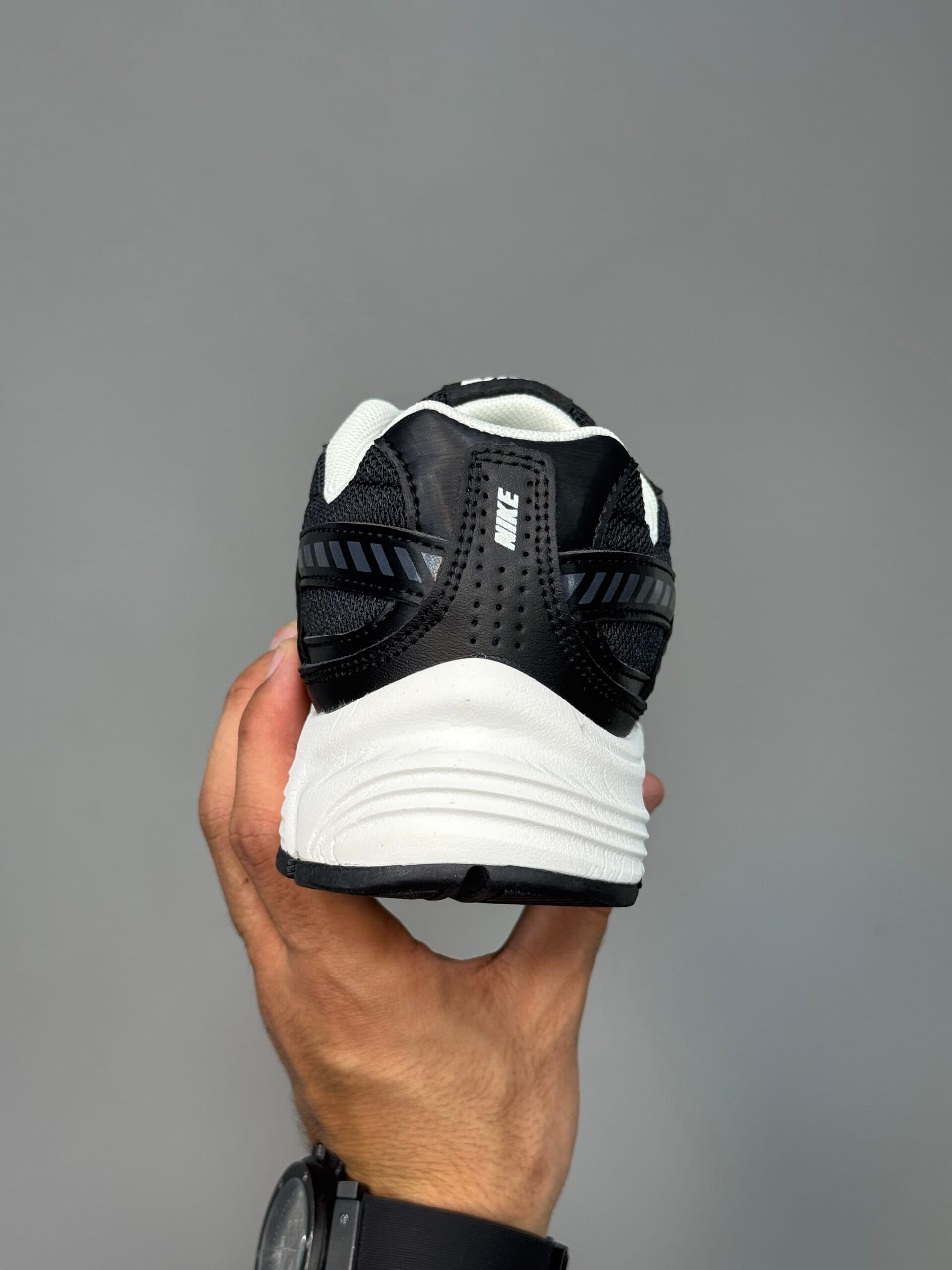کتونی نایک اینیشیتور مشکی سفید Nike Initiator Black & White — تصویر ۶