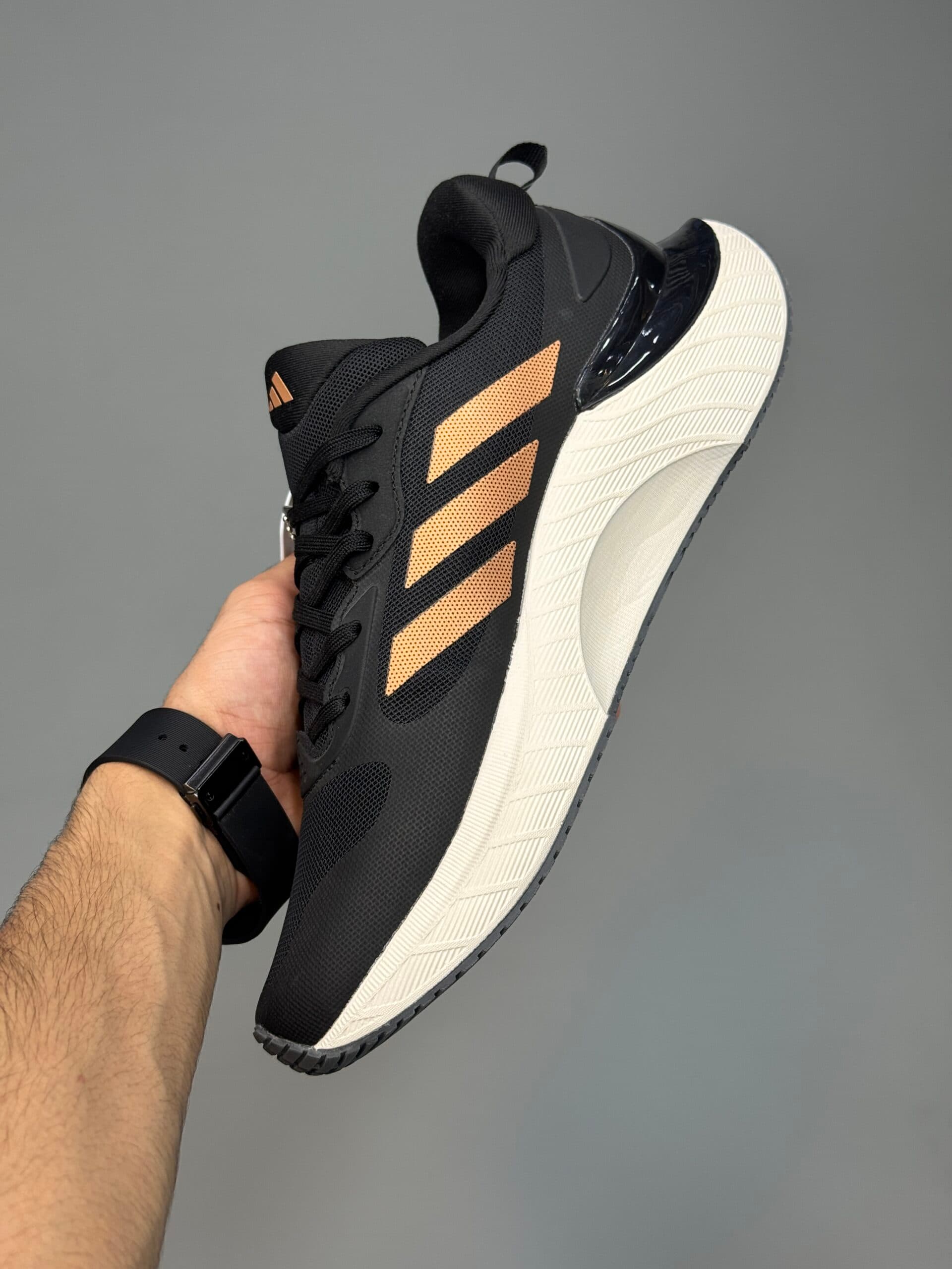 کتونی آدیداس سوپر ماگما اترنو مشکی قهوه ای Adidas Super Magma Eterno — تصویر ۴