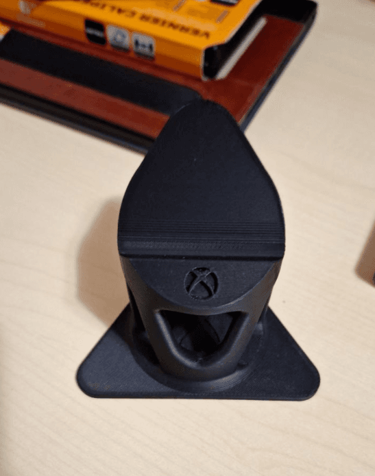 پایه نگهدارنده دسته بازی Xbox طرح کلاسیک — تصویر ۳