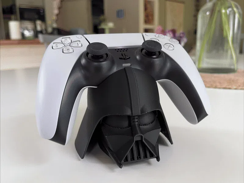 پایه نگهدارنده دسته بازی PS5 طرح Darth Vader — تصویر ۲