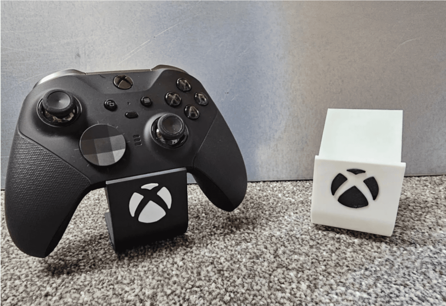 پایه نگهدارنده دسته بازی Xbox طرح ایکس باکس — تصویر ۴