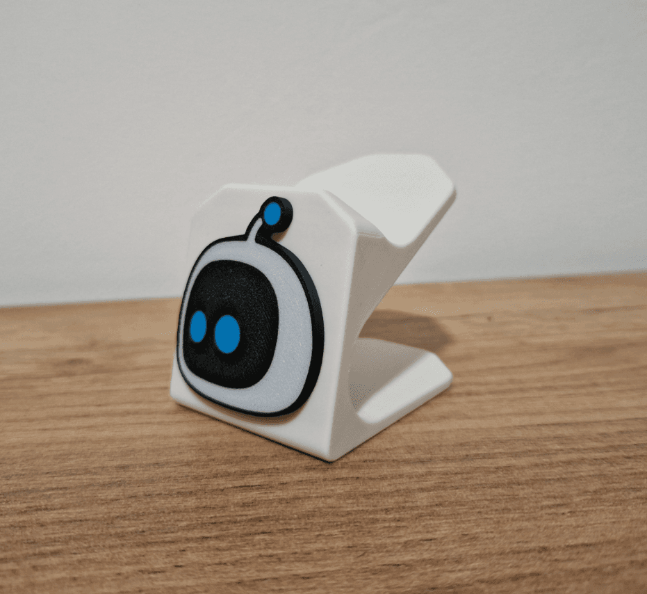 پایه نگهدارنده دسته بازی PS5, PS4, Xbox طرح Astro Bot — تصویر ۲
