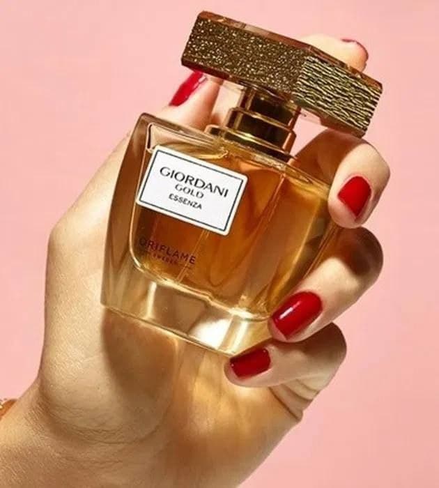 عطر زنانه جوردانی گلد اسنزا — تصویر ۲