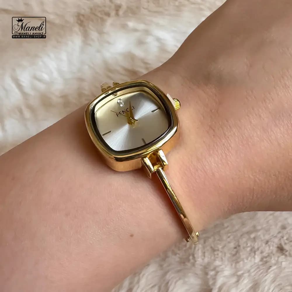 ساعت زنانه ظریف صفحه مربع FENDI — تصویر ۶