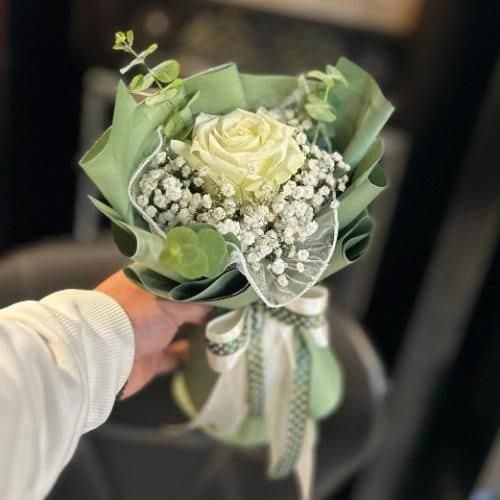 گل فروشی اطراف پست بانک محله هفت حوض تهران t7465