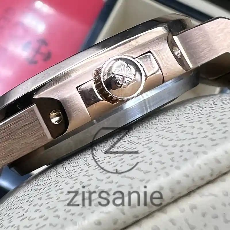 ساعت مچی مردانه پتک فیلیپ ناتیلوس اسکلتون اتومات رزگلد صفحه آبی Patek Philippe Nautilus Skeleton Automatic RoseGold Blue Screen — تصویر ۷