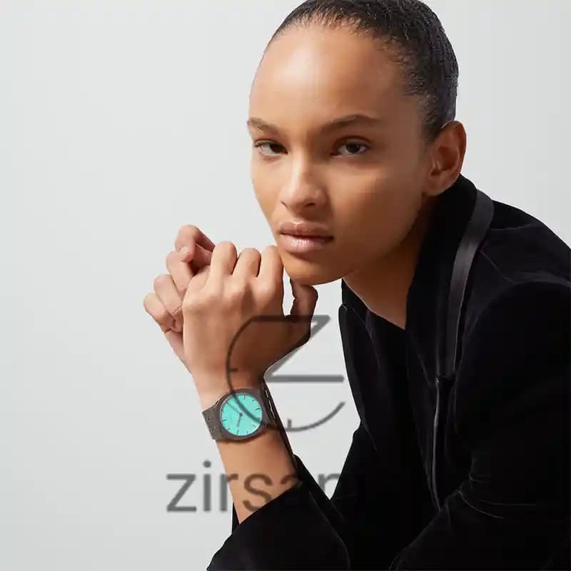 ساعت مچی زنانه و مردانه گوچی سیلور صفحه تیفانی Gucci Silver Tiffany Screen — تصویر ۳