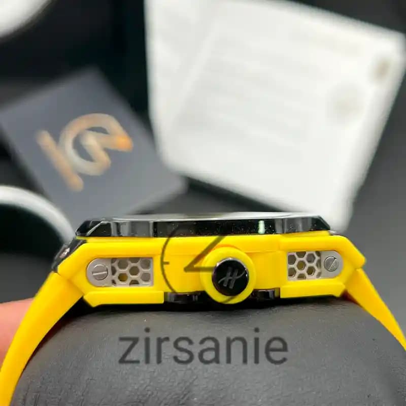 ساعت مچی مردانه هابلوت توربیون زرد صفحه مشکی Hublot Tourbillon Yellow Black Screen — تصویر ۵