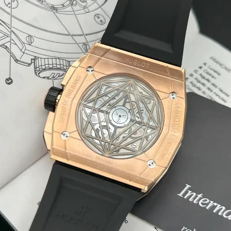 ساعت مچی مردانه هابلوت کهکشانی مستطیلی spirit of big bang sang bleu rosegold black — تصویر ۲