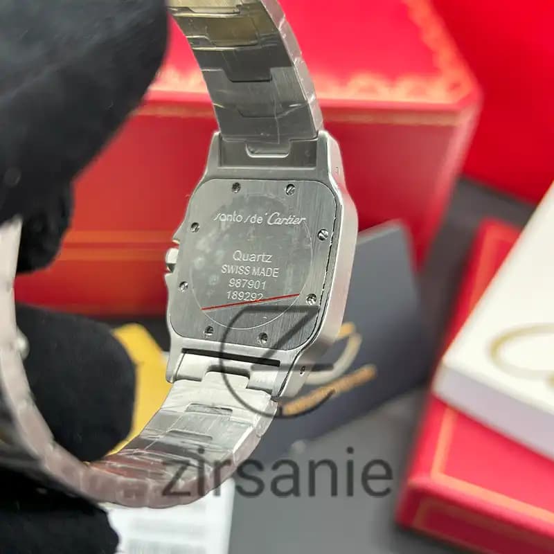 ساعت مچی زنانه کارتیر د سانتوز Cartier de Santos Metal Silver Gold Green screen — تصویر ۱۰