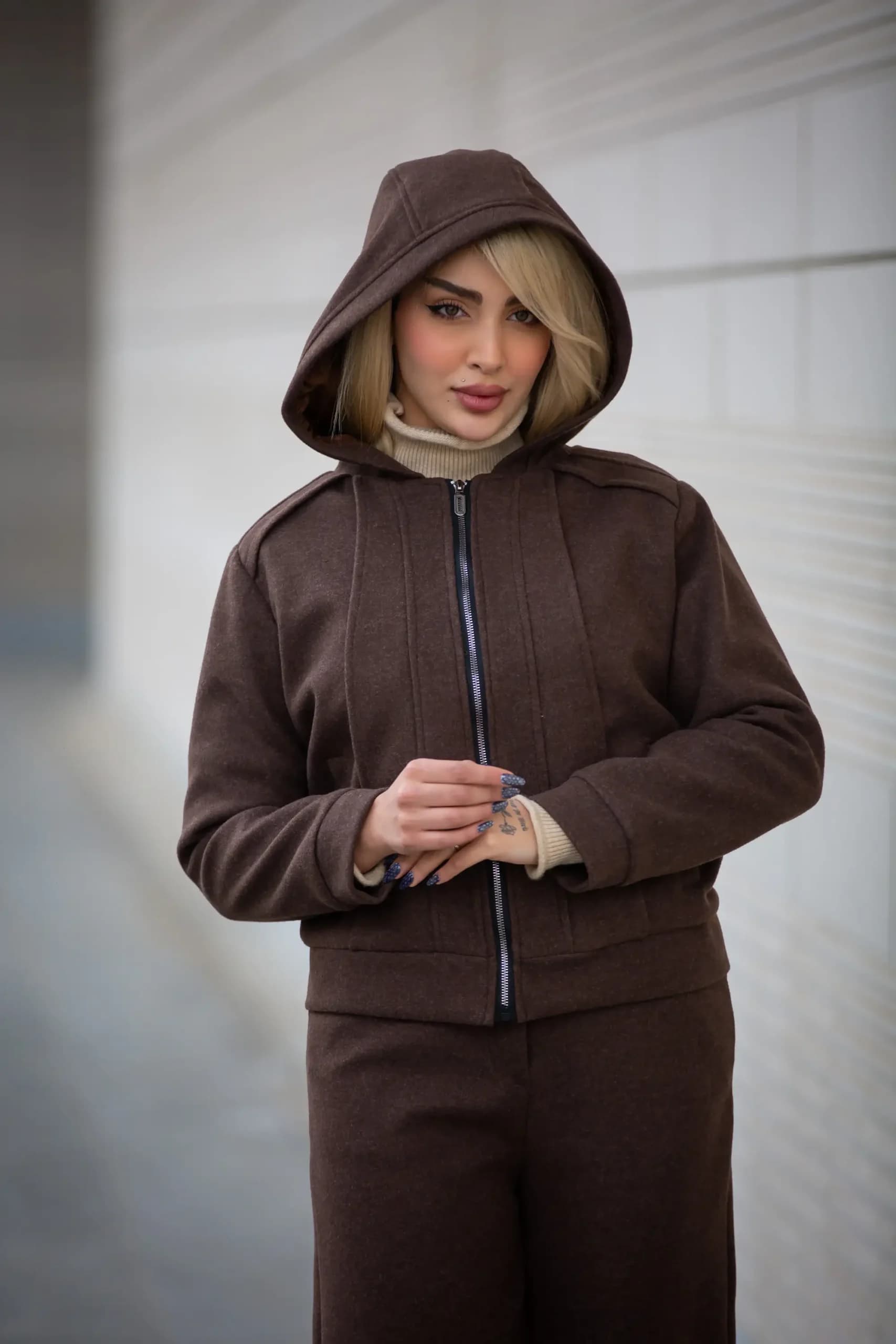 سویشرت زنانه کلاهدار استردار — تصویر ۷