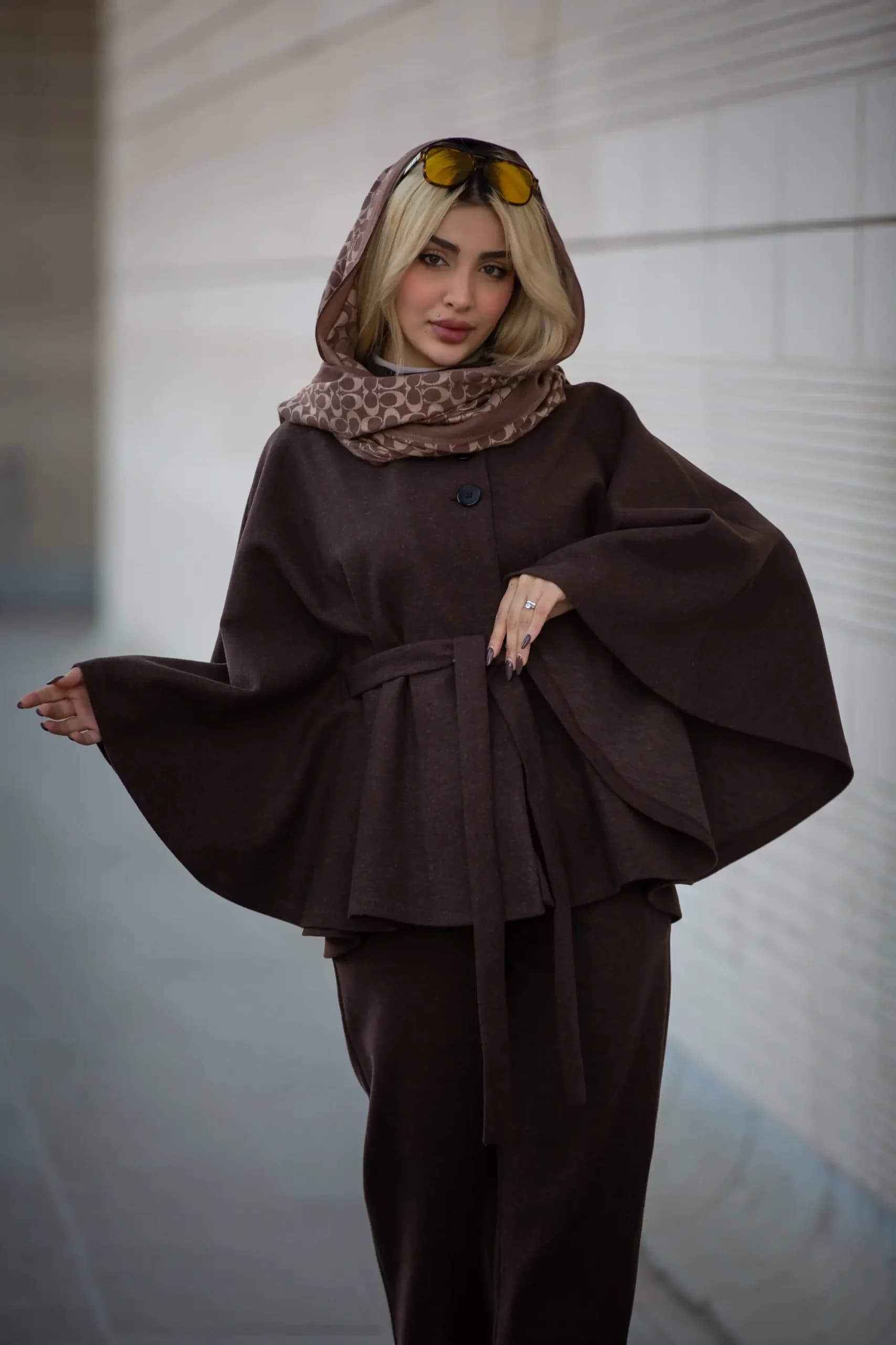 پالتو فوتر پانچ یقه ایستاده — تصویر ۳