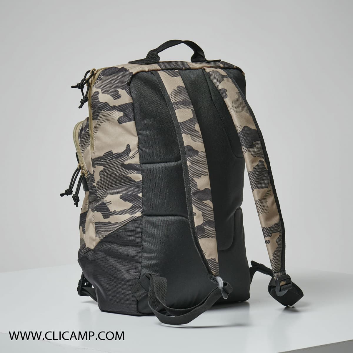 کوله پشتی دکتلون / Solognac – مدل Hunting 20L / استتار — تصویر ۳