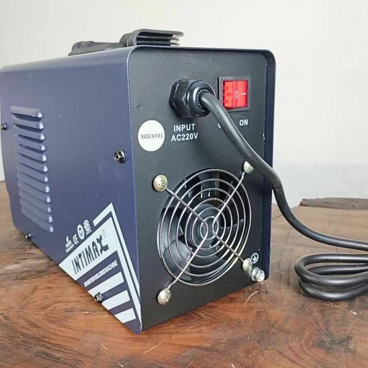 اینورتر جوشکاری ٢۶٠ آمپر اتاق متوسط دوولوم اینتیمکس مدل Best-260 — تصویر ۵