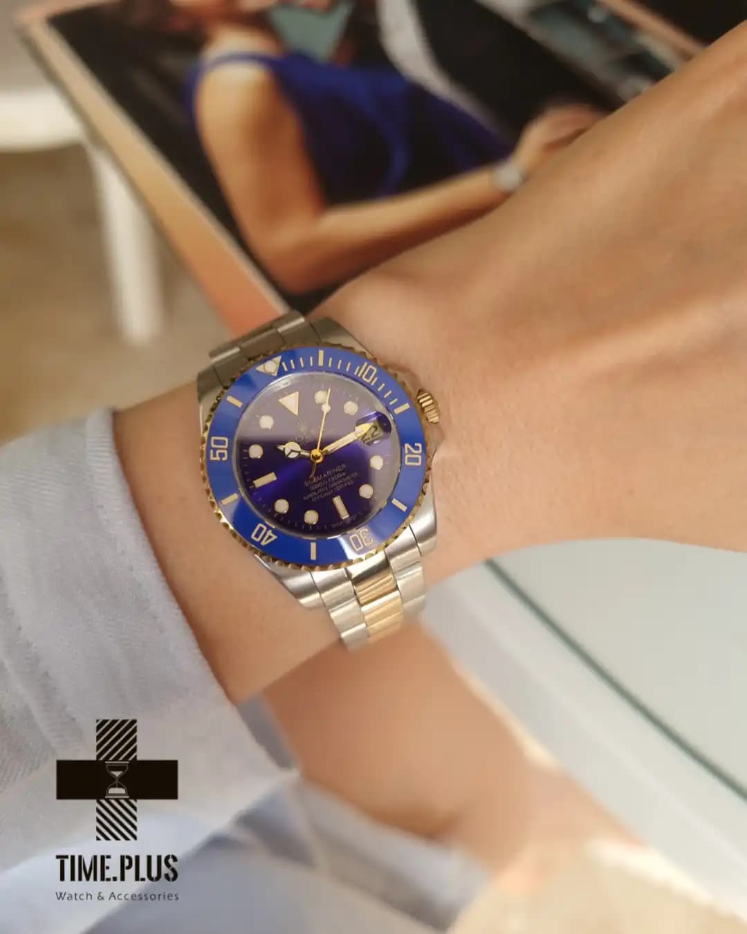 ساعت رولکس Submariner نقره ای و طلایی صفحه سرمه ای — تصویر ۸