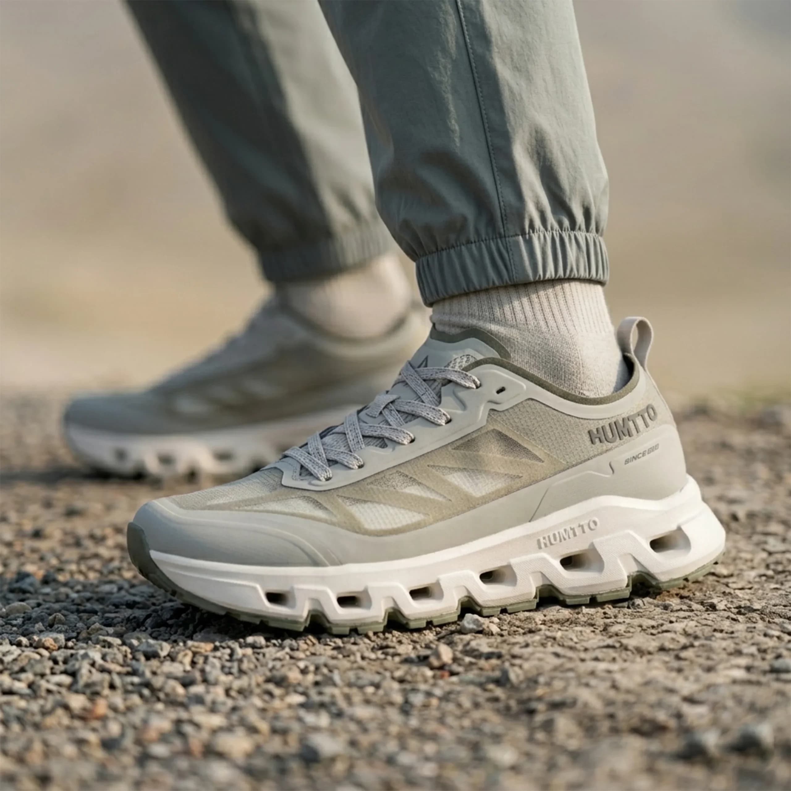 کفش کتونی مردانه هامتو Humtto رنگ خاکی کد 1107
