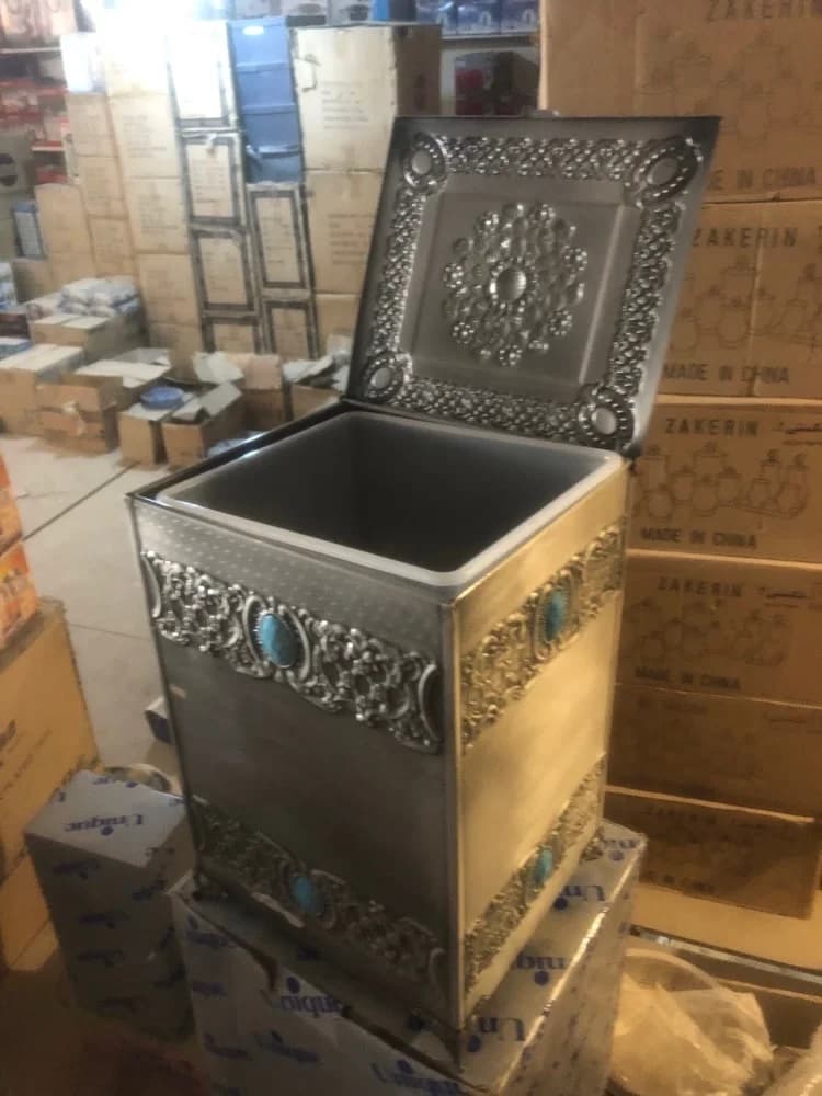 ست سطل و جا دستمالی پیوتر نگین دار یونیک کد 1610 — تصویر ۴