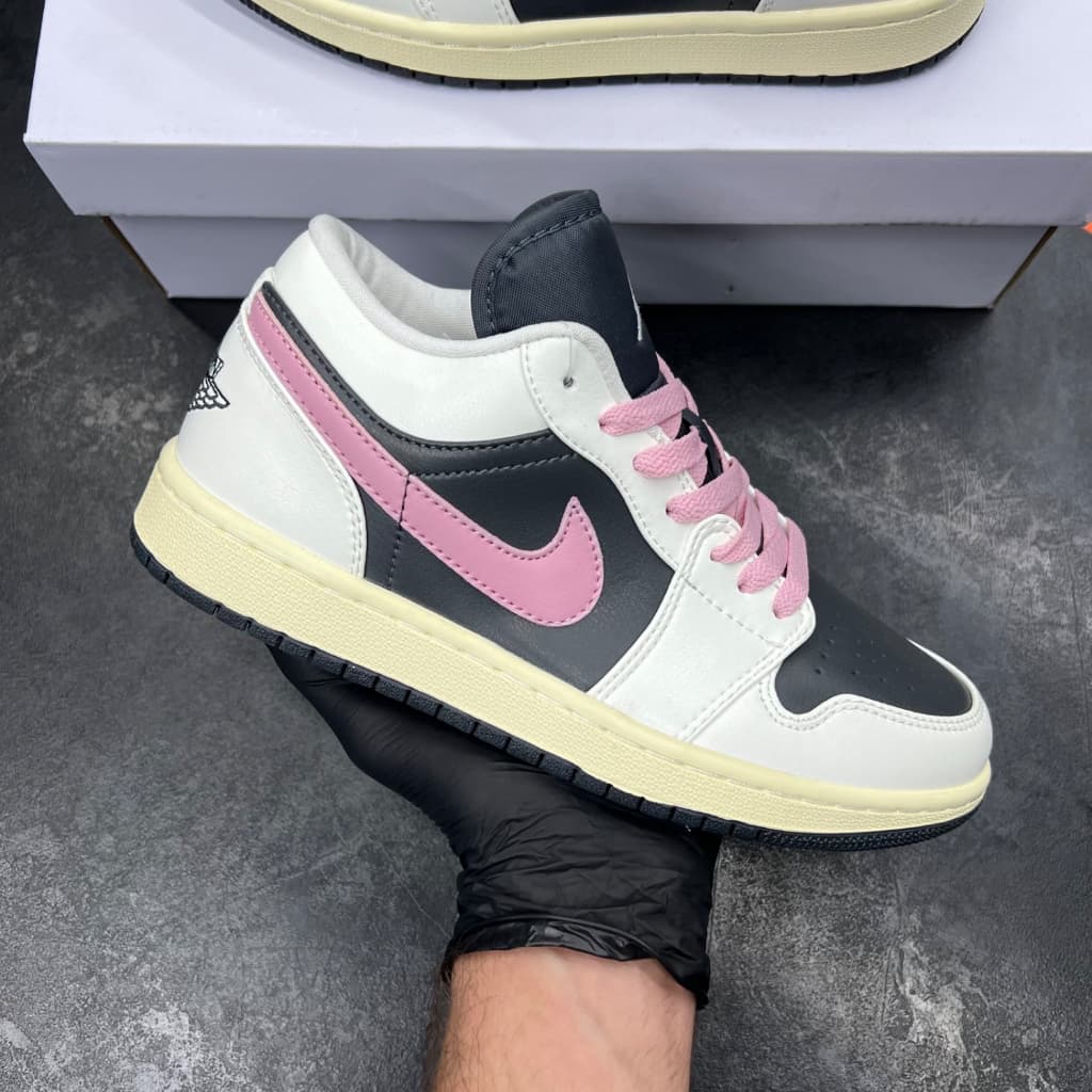 جردن وان لو مشکی صورتی jordan 1 low black pink — تصویر ۴