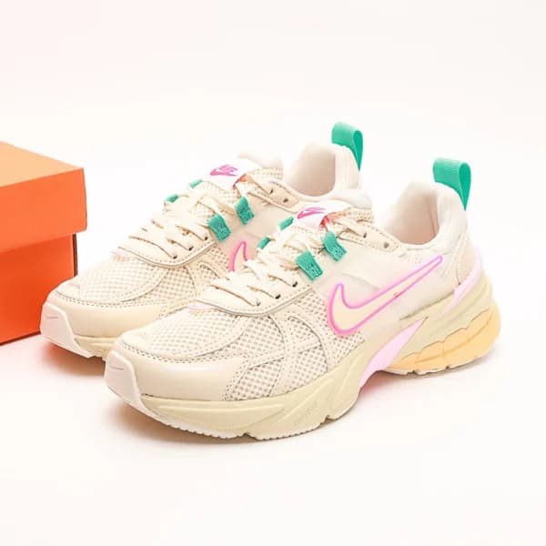 نایک وی تو کی ران Nike V2K Run — تصویر ۷