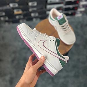 نایک اس بی دانک اوتومو کاتسوهیرو Nike SB Dunk Otomo Katsuhiro — تصویر ۲