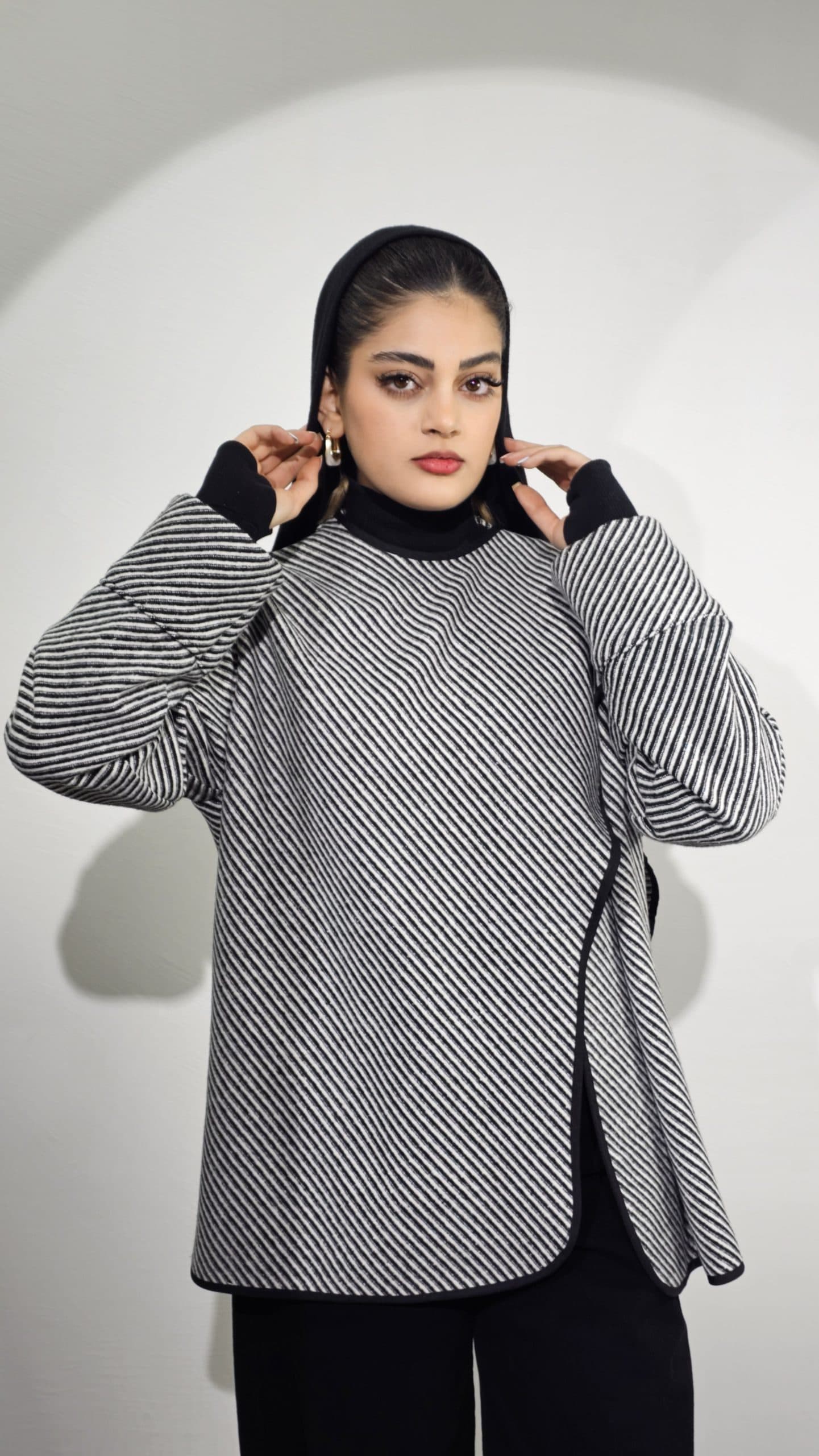 پالتو زنانه فوتر شال دار — تصویر ۲