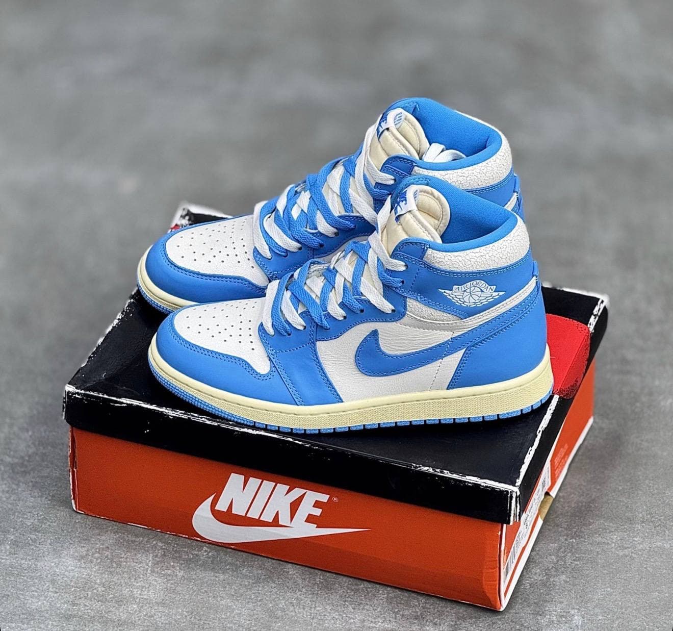 کفش کتونی نایک ایر جردن 1 ساقدار شیکاگو لاست اند فاند Nike Air Jordan 1 Chicago Lost and Found — تصویر ۸