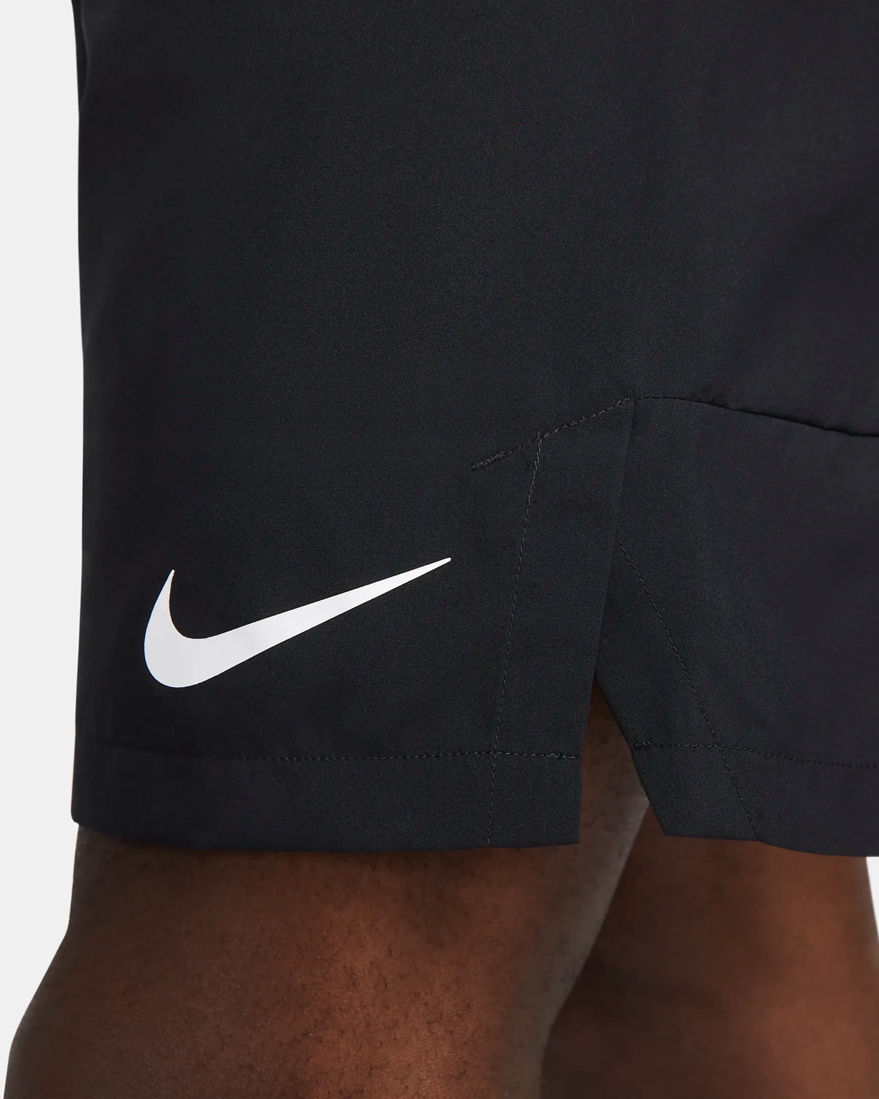 شلوارک ورزشی مردانه نایکی اورجینال-Nike Dri-FIT — تصویر ۵