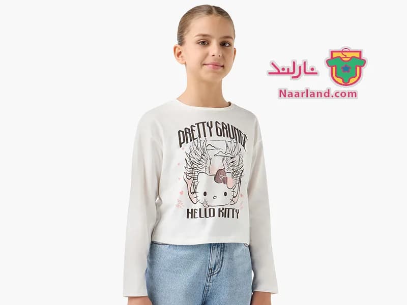 تیشرت کراپ آستین بلند نخی برند Sanrio وارداتی سفید طرح Hello Kitty