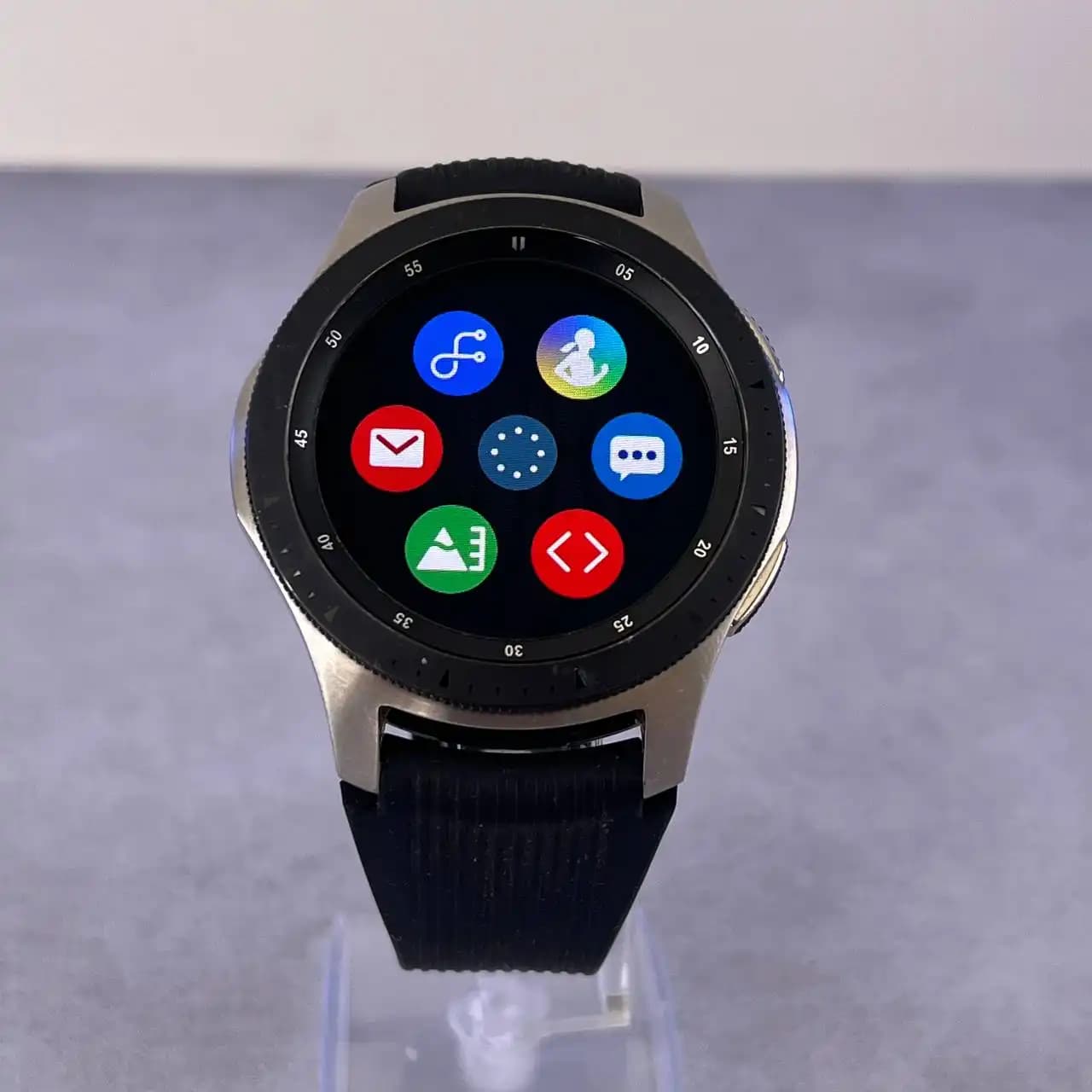 ساعت هوشمند سامسونگ مدل Galaxy Watch 46mm classic استوک — تصویر ۵