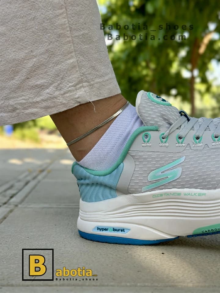 کفش اسکیچرز مدل DISTANCE WALKER 2023 طوسی زنانه — تصویر ۴