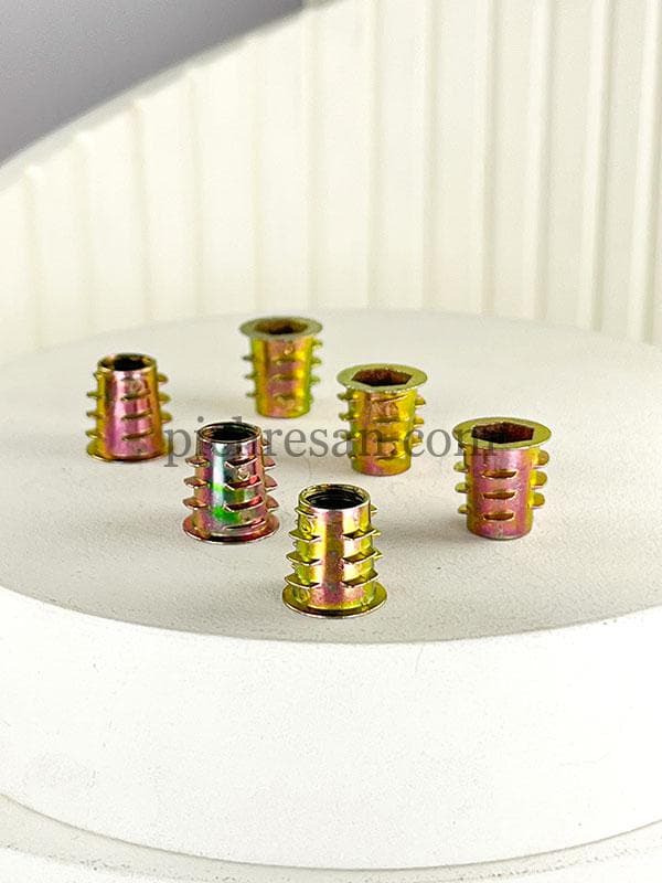 مهره روپیچ توپیچ چوب سایز 15*8 میلیمتر بسته 50 عددی