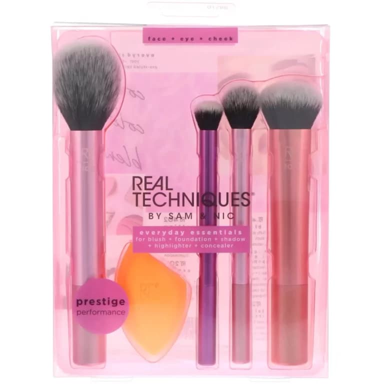 ست براش ریل تکنیک همراه یک پد ا Real Techniques Everyday Essentials Brush Set