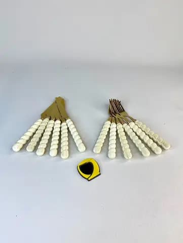 چاقو و چنگال میوه خوری دسته سرامیکی طلایی پیچی — تصویر ۲
