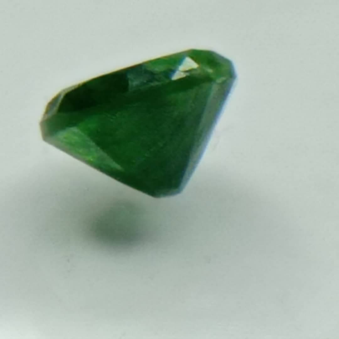 جواهر دمانتوئید d18 — تصویر ۵