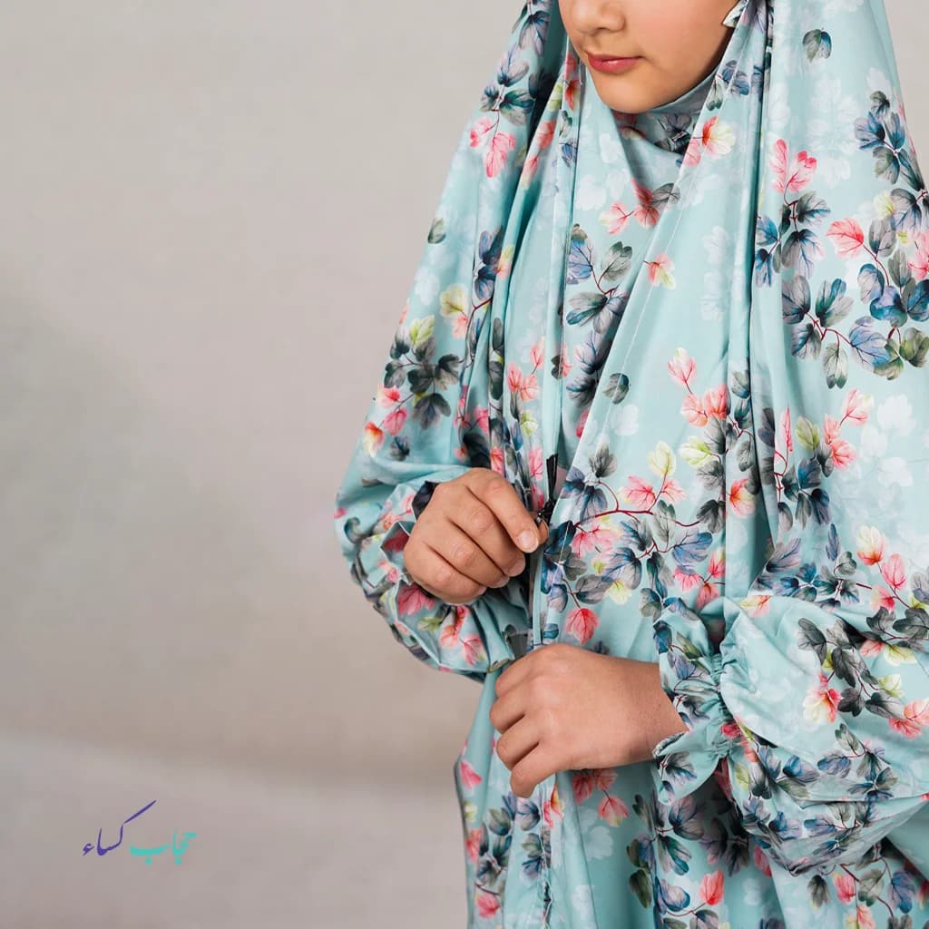 چادر میزبان نوجوان شقایق — تصویر ۳