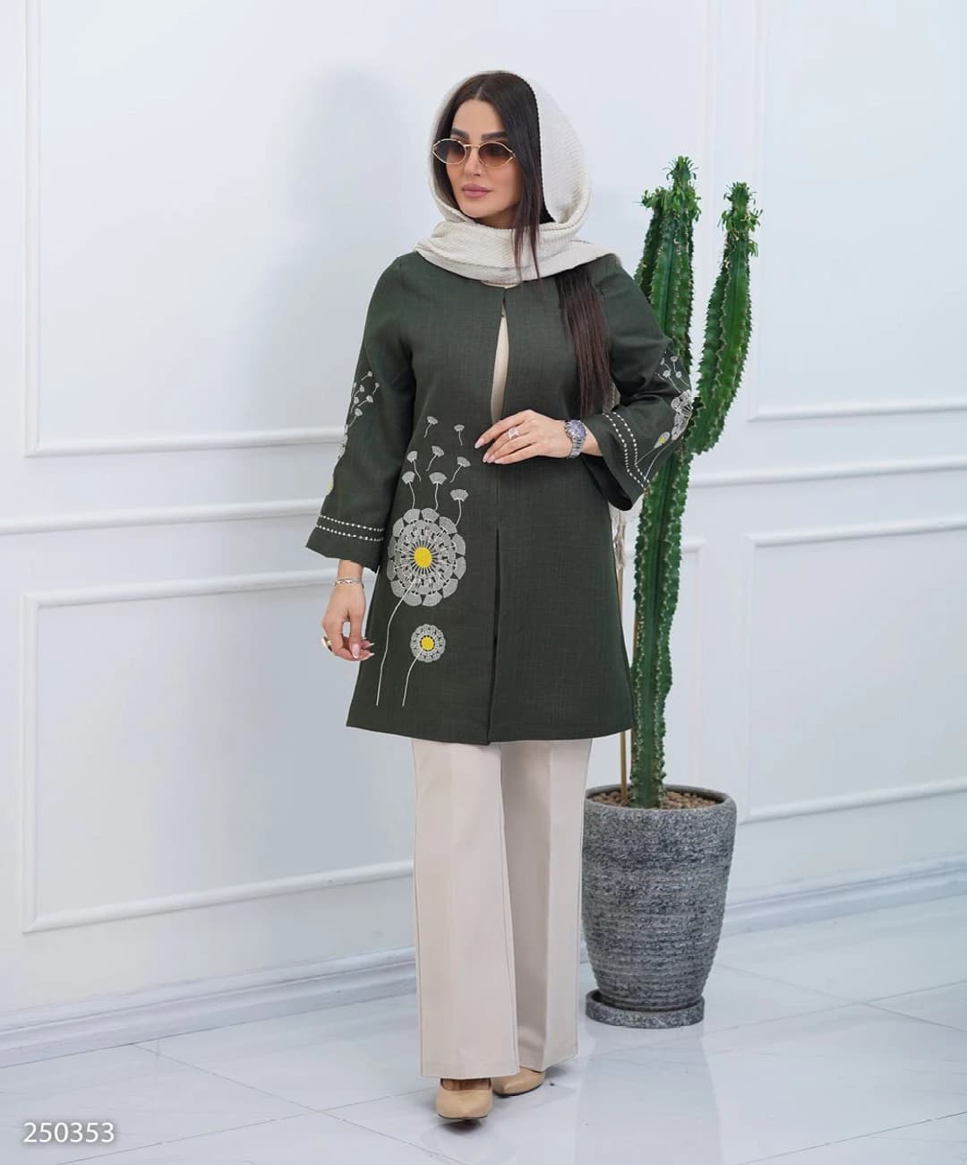 مانتو یقه گرد گلدوزی شانتون تایوان مدل پریشون |کد:1219 — تصویر ۳