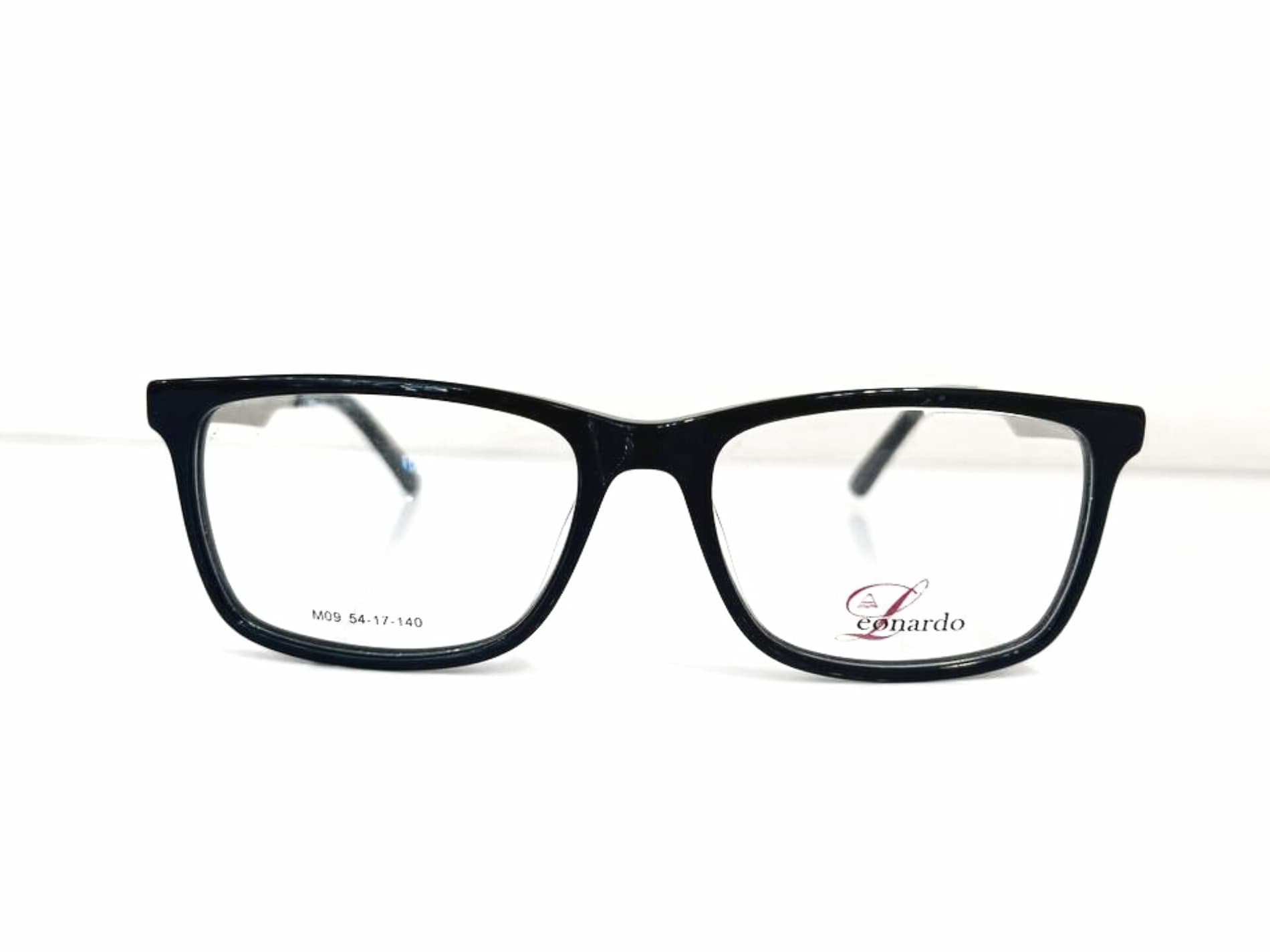 عینک طبی مردانه LeonardoمدلM09