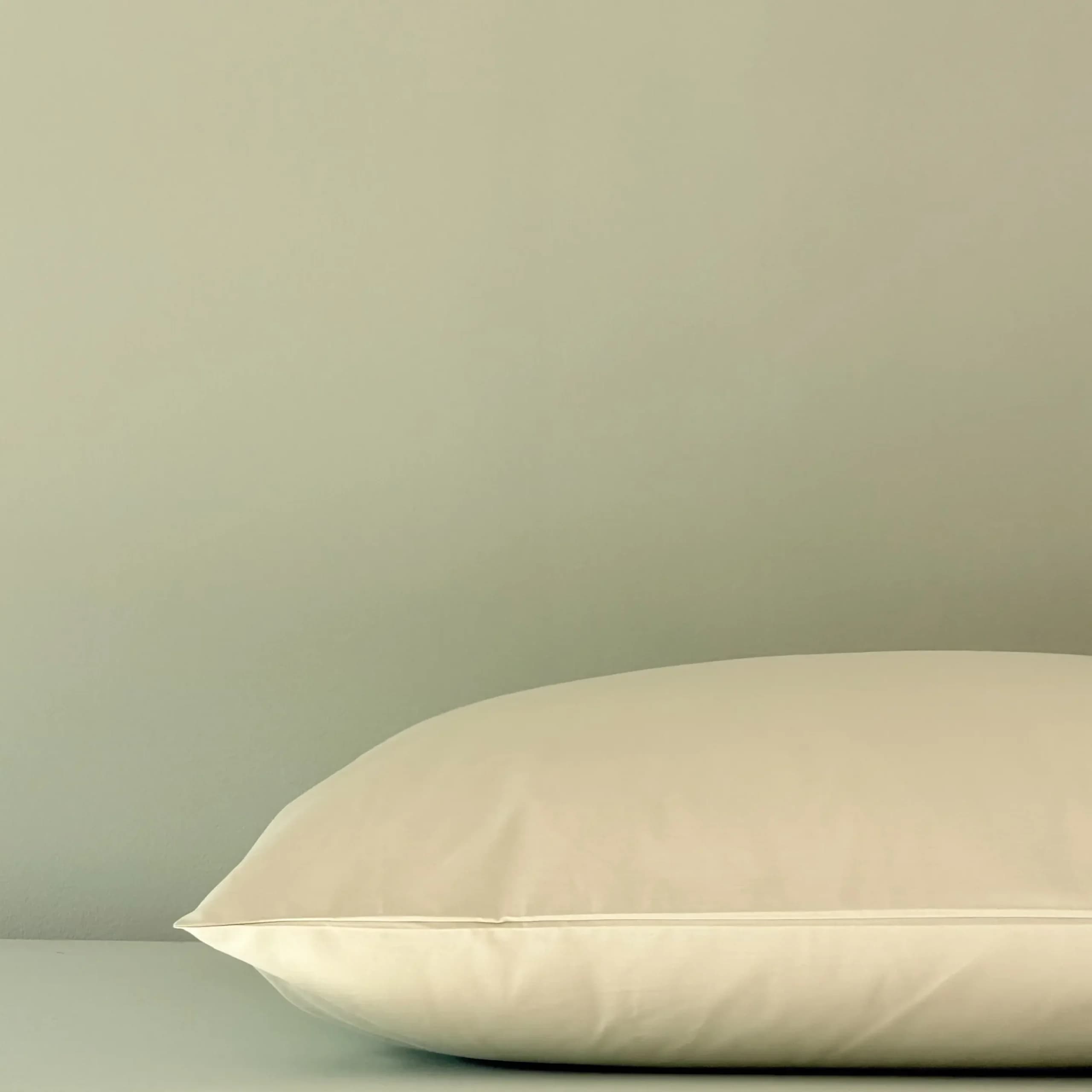 روبالشی بیسیک کارن سبز روشن برند Nest — تصویر ۲