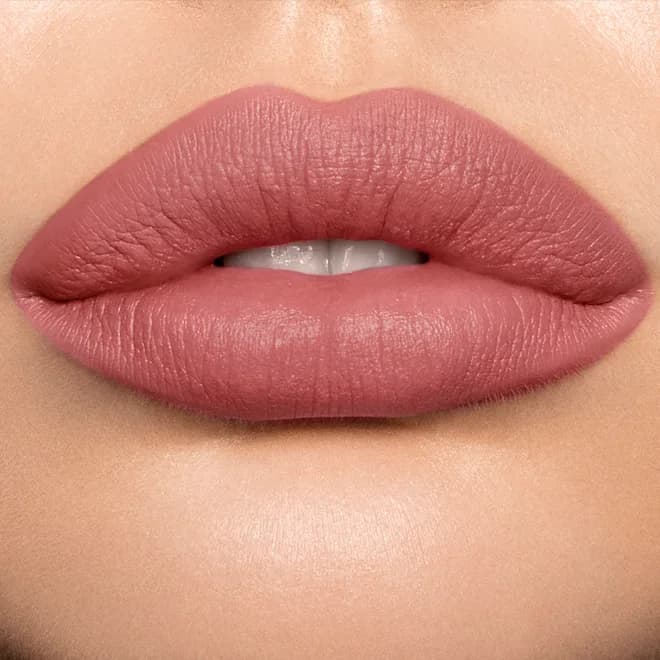 رژلب شارلوت تیلبری رنگ WEDDING BELLES فولسایز 3.5gr — تصویر ۵