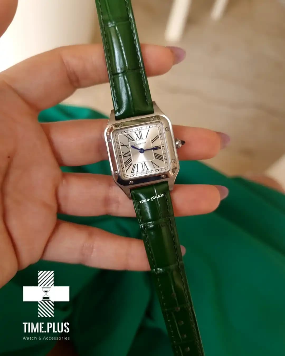ساعت کارتیه زنانه سانتز دیمونت سبز — تصویر ۳