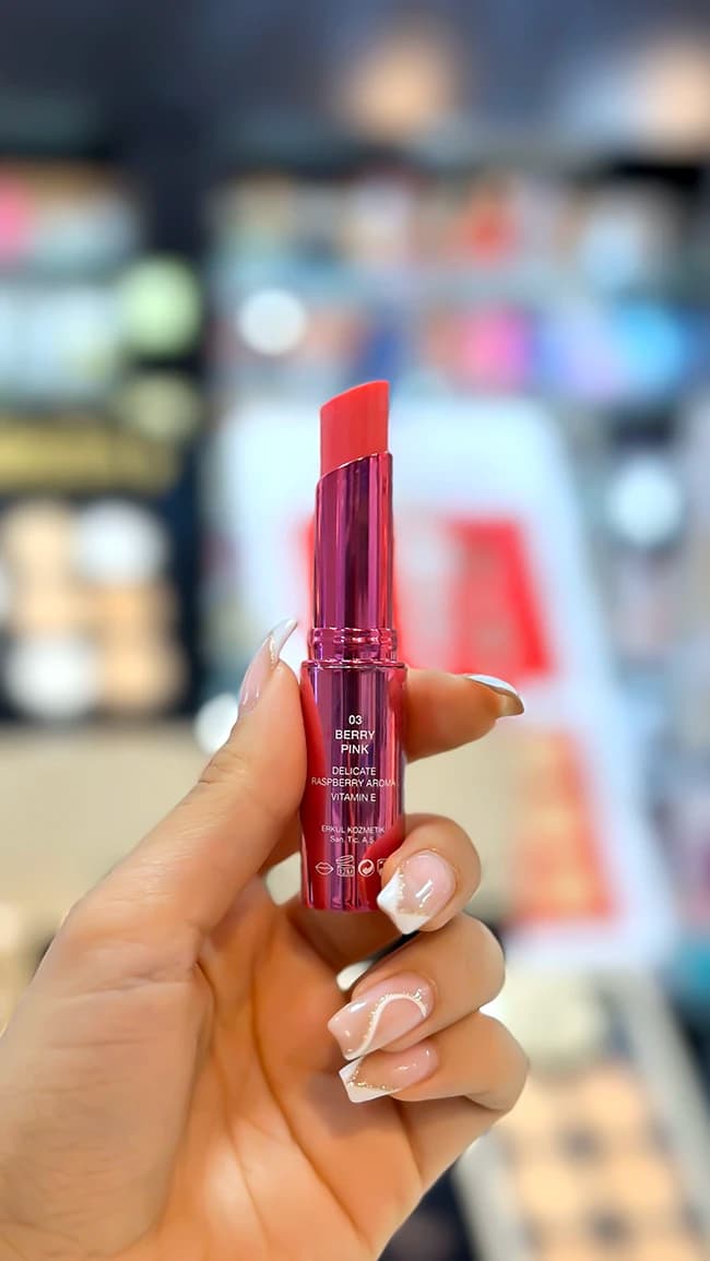 لیپ بالم رنگی گلدن رز با SPF 15 – شماره 03 (Berry Pink) — تصویر ۲