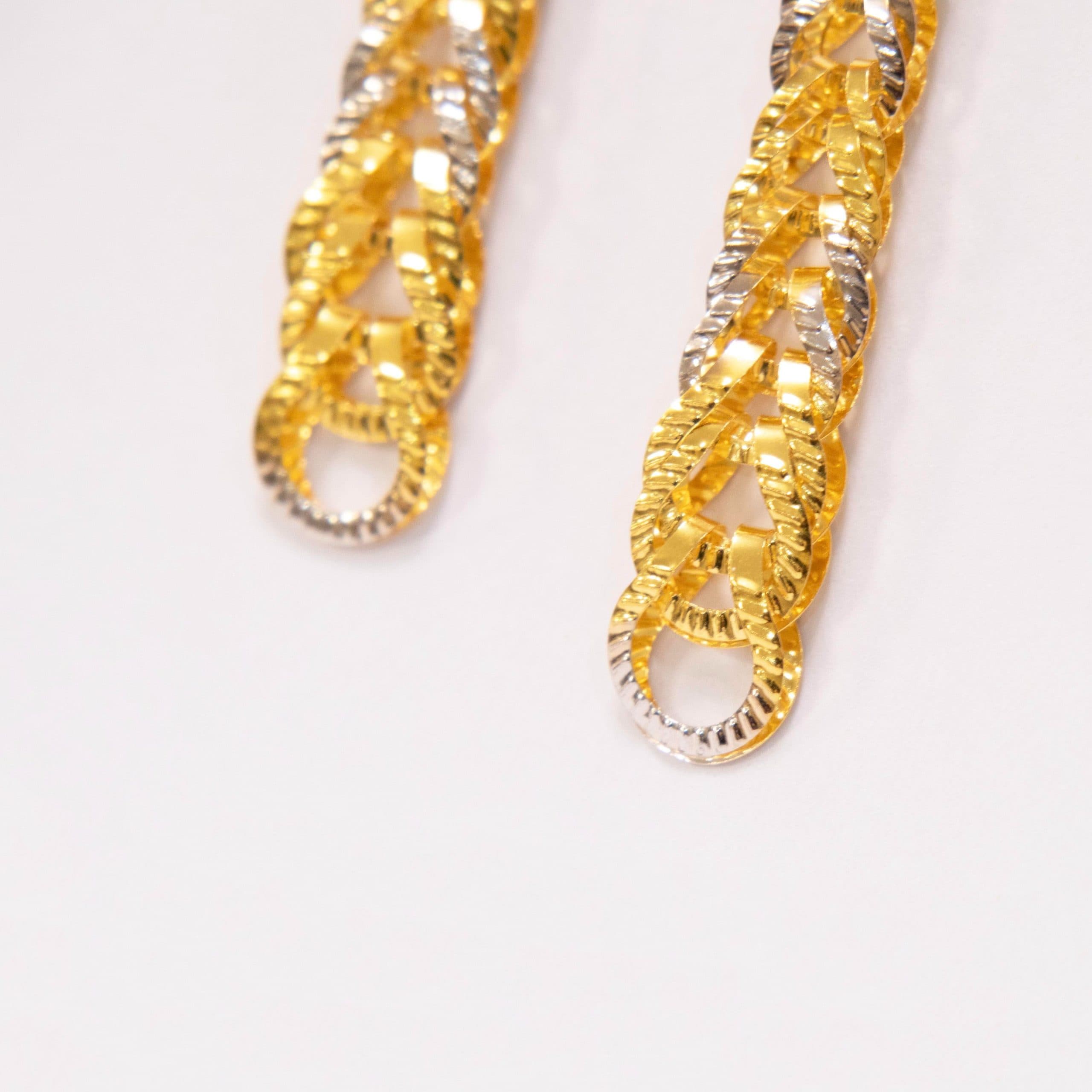 گوشواره طلا زنانه مدل “Heart Cascade Drop” (3.16 گرم) — تصویر ۵