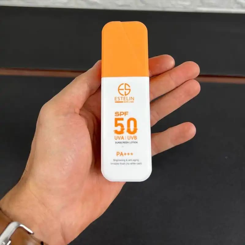 لوسیون ضد آفتاب استیلن SPF 50 بدون رنگ مدل Anti-Aging — تصویر ۳