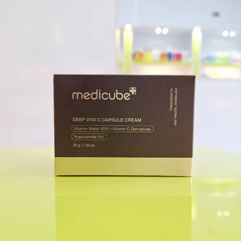کرم کپسولی ویتامین سی مدی کیوب Medicube مدل Deep Vita C — تصویر ۲