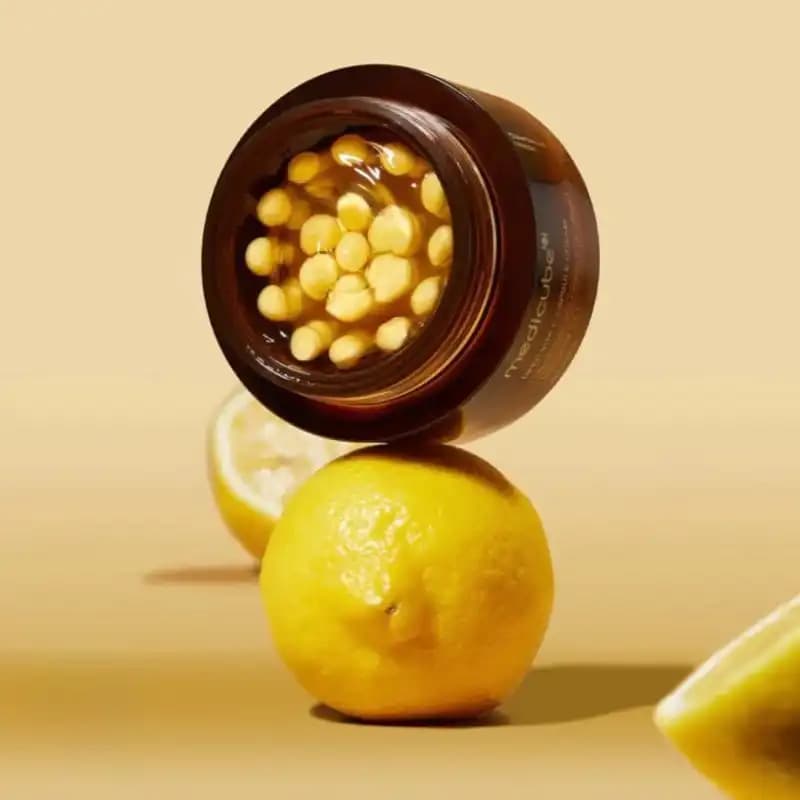 کرم کپسولی ویتامین سی مدی کیوب Medicube مدل Deep Vita C — تصویر ۳