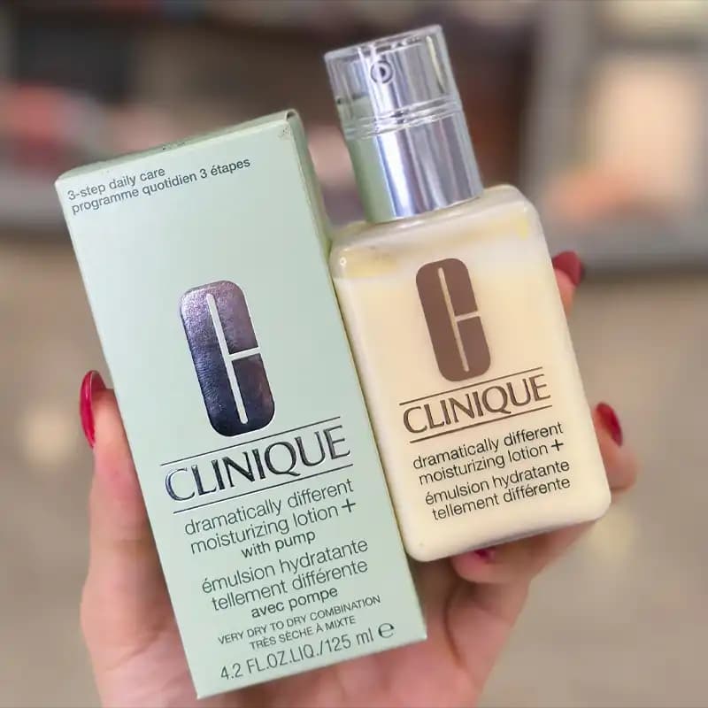ژل مرطوب کننده و آبرسان دراماتیکالی کلینیک Clinique اصل — تصویر ۴