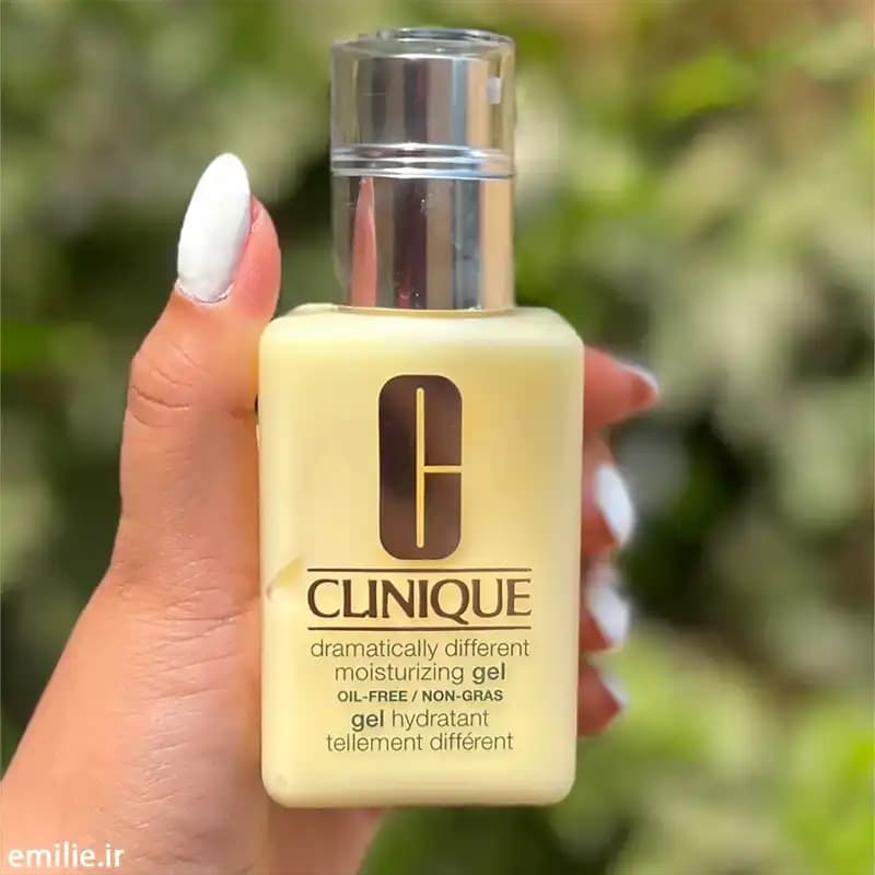 ژل مرطوب کننده و آبرسان دراماتیکالی کلینیک Clinique اصل — تصویر ۳